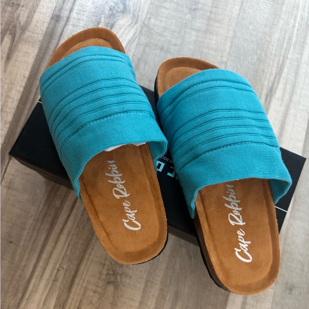 Women’s Calida Knit Contoured Sandals - Picture 4 of 5